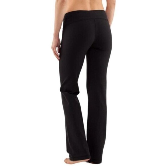 Lululemon Black Astro Pants size 4 Reg - Picture 2 of 7